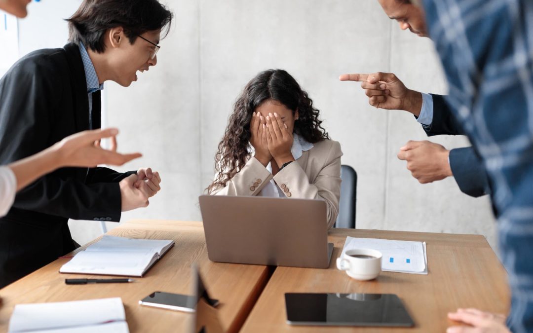 Le mobbing au travail à Luxembourg : comment le reconnaitre et comment s’en sortir ?